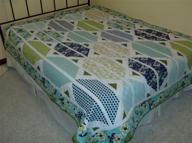 brad alison quilt 001 (Small).jpg